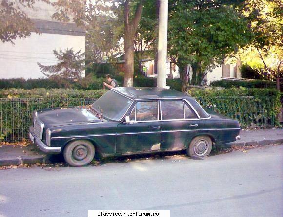 Mercedes W115 "Bot de cal" uitata de vreme... - Misu de Cluj - Am vazut prin Cluj-Napoca