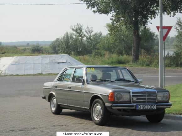 Mercedes W E, cutie automata, 1982 - Se vinde Mercedes - Vanzari auto-moto clasice direct de catre proprietari