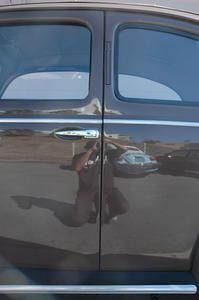 Mindent a motorokrol. - A kilincseket kifele h�zt�k az ajtonyit�sn�l - Hungarian corner