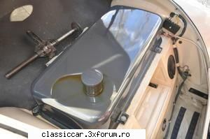 Mindent a motorokrol. - Az �zemanyagtart�ly is megfelel�en ki van - Hungarian corner