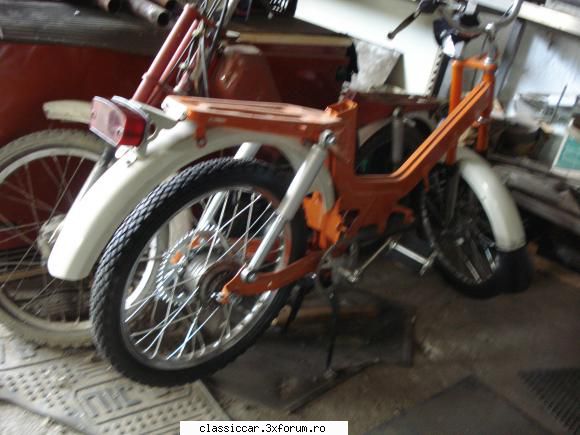 Minimnobra Orange - Am mai remontat c�te ceva pe - Prezentare motociclete, motorete si biciclete de colectie