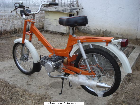 Minimnobra Orange - si afar� din b�rlog ! - Prezentare motociclete, motorete si biciclete de colectie