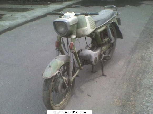 Mobra 50 - Ba da, mai am una verde kivi.Tot 50 - Prezentare motociclete, motorete si biciclete de colectie