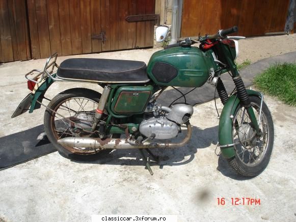 Mobra 50S - �ncep şi eu prezentarea primei - Prezentare motociclete, motorete si biciclete de colectie