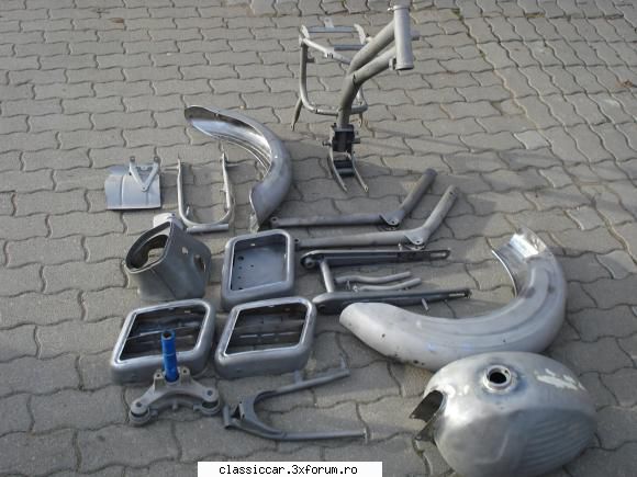Mobra - Azi am sablat Mobrita, iat-o nud� - Prezentare motociclete, motorete si biciclete de colectie