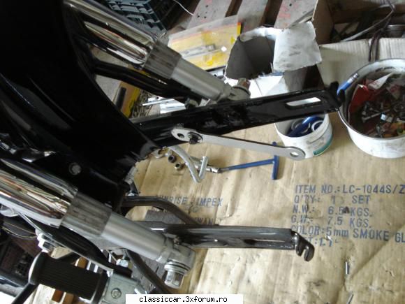 Mobra - preg�tirea furcii spate ptr asamblarea - Prezentare motociclete, motorete si biciclete de colectie