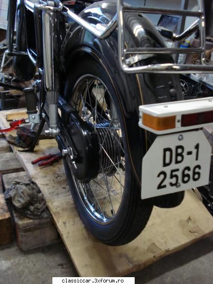 Mobra - roata la locul ei - Prezentare motociclete, motorete si biciclete de colectie