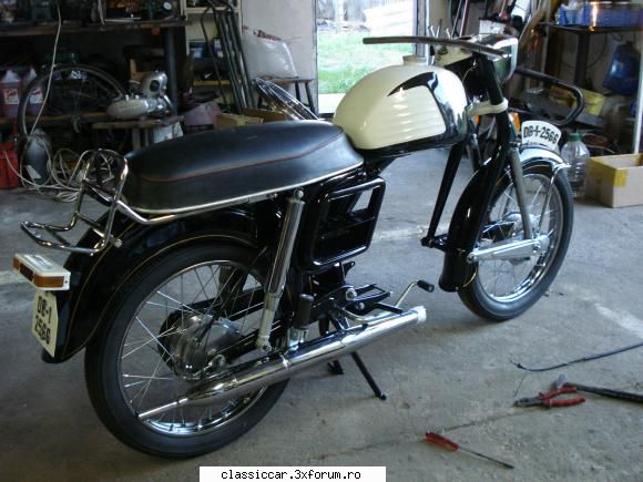 Mobra - cv2adi - Prezentare motociclete, motorete si biciclete de colectie