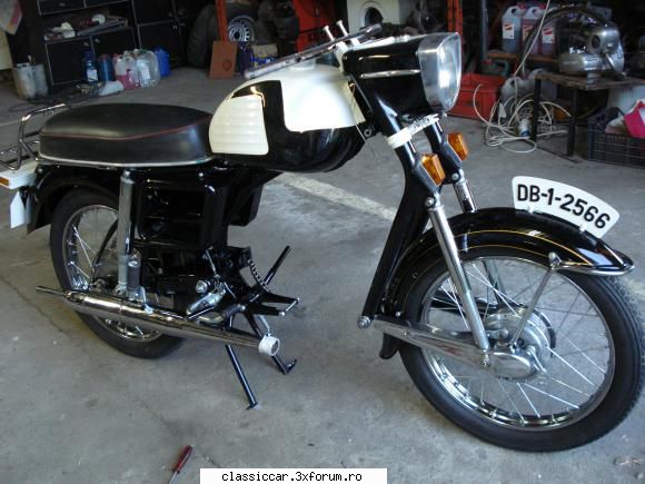 Mobra - cv2adi - Prezentare motociclete, motorete si biciclete de colectie