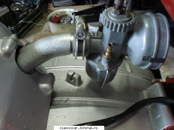 Mobra 50 Super 1980 - carburatorul dup� cur�tare - Prezentare motociclete, motorete si biciclete de colectie