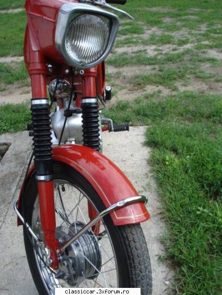 Mobra 50 Super 1980 - mai lipsesc ornamentele - Prezentare motociclete, motorete si biciclete de colectie