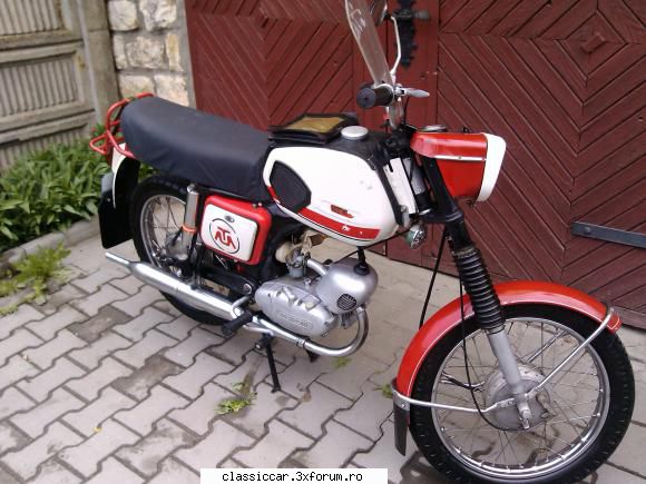 Mobra 50 Turist - halalaie_ovari_norbert - Prezentare motociclete, motorete si biciclete de colectie