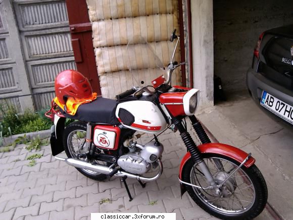 Mobra 50 Turist - halalaie_ovari_norbert - Prezentare motociclete, motorete si biciclete de colectie