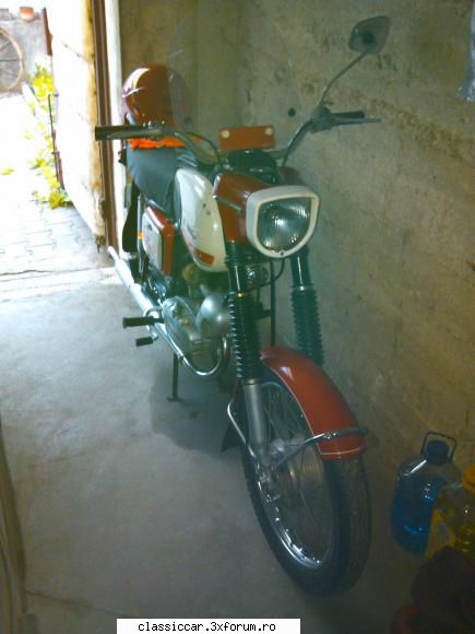 Mobra 50 Turist - garaj azi dimineata - Prezentare motociclete, motorete si biciclete de colectie