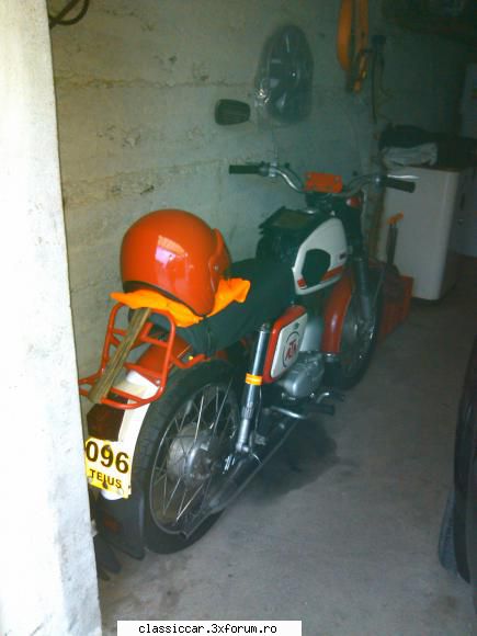 Mobra 50 Turist - tot garaj azi dimineata - Prezentare motociclete, motorete si biciclete de colectie