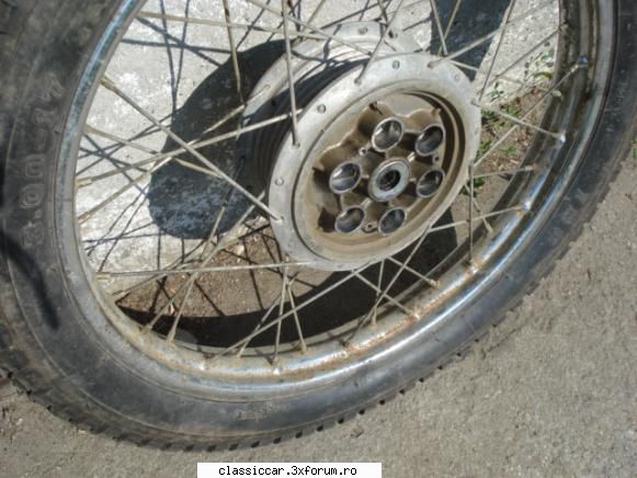 Mobra Hoinar 1990 - jantele ruginite "� l� Mobra " - Prezentare motociclete, motorete si biciclete de colectie