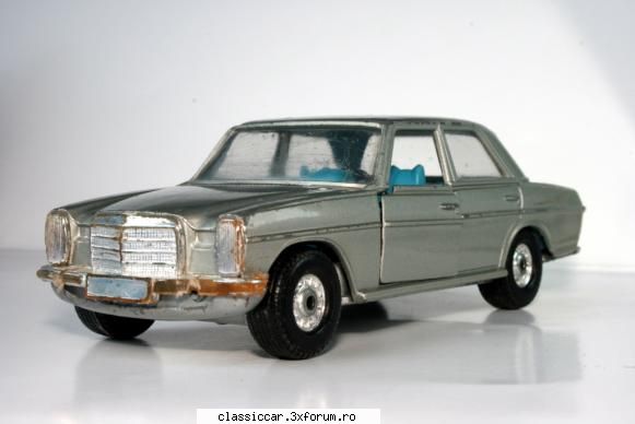 Modelism si machetute - Noutati...vechituri. Mercedes 240 D - Modelism si machetute