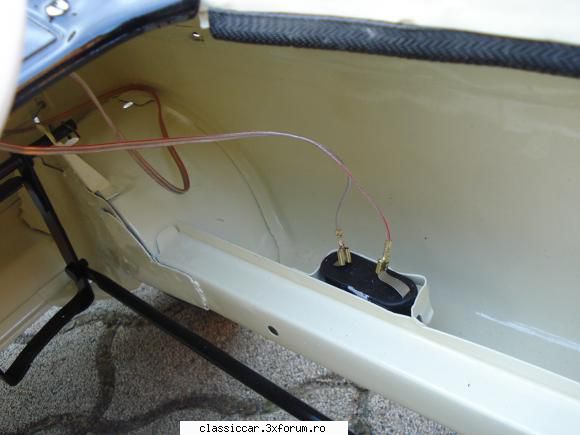 Moskvich cu pedale - A primit si o baterie nou� .... pornetste la dou� - Reconditionari si Restaurari