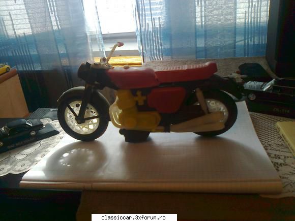 Motocicleta plastic romaneasca - vranceanu - Modelism si machetute