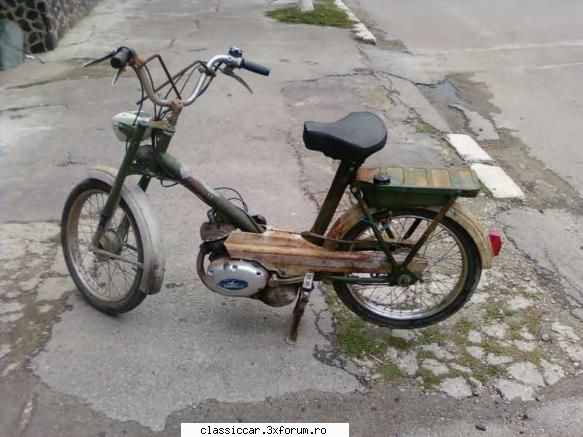 Motocicletele mele - Uitel are rezervorul in spate - Prezentare motociclete, motorete si biciclete de colectie