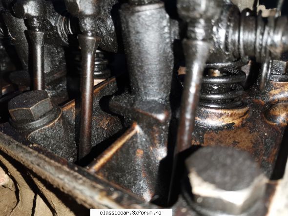 Motor 810-99 palier mic din 1995 - Sta de cel puțin 10 ani, nu are serie de - Coltul Tehnic