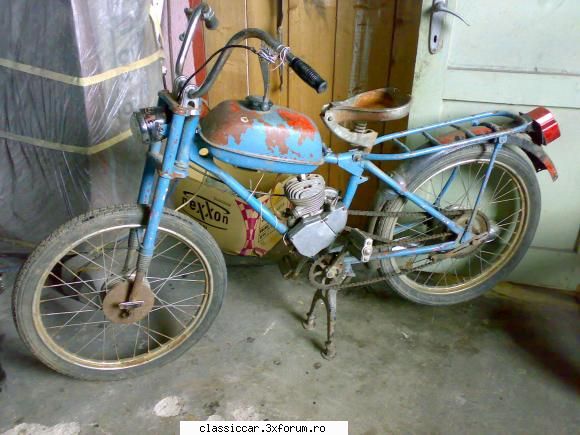 Motoreta neidentificata - salutare in ultimele zil - Prezentare motociclete, motorete si biciclete de colectie
