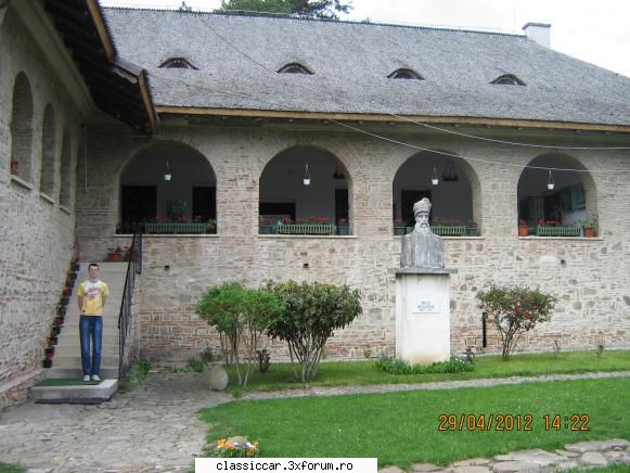 Muzeul Brebu - Muzeul care adaposteste o colectie de arme - Drumetii prin Mioritic
