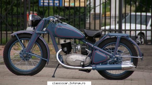 Mz RT - Prima poza - IJ 350 - Prezentare motociclete, motorete si biciclete de colectie