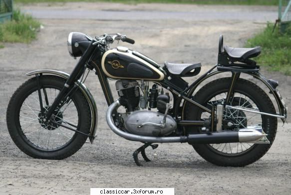 Mz RT - A doua poza - IJ 49 - Prezentare motociclete, motorete si biciclete de colectie