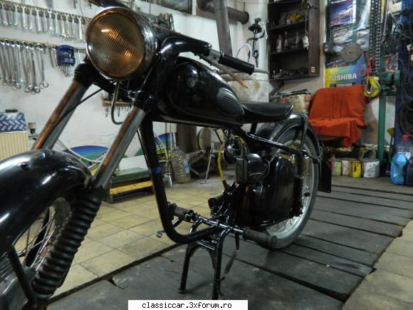 Mz R(a)t - am dat jos motorul azi pt schimbat - Prezentare motociclete, motorete si biciclete de colectie