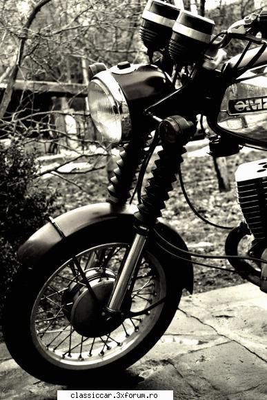 Mz Ts 250 - profil simpatic..old style - Prezentare motociclete, motorete si biciclete de colectie