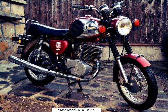 Mz Ts 250 - este din metal!metal estgerman! - Prezentare motociclete, motorete si biciclete de colectie