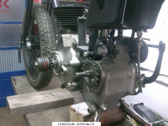 NSU 351 OSL din 1938 - In aceasta poza ,se poate vedea prinderea de jos - Reconditionari si Restaurari