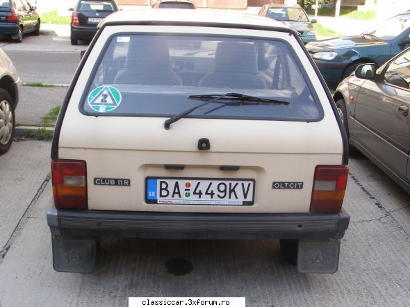OLTCIT in FRANTA - Eticheta "OLTCIT" e lipita in general pe dreapta - File de istorie