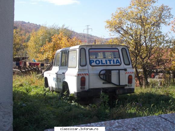 O mica/mare vanatoare - ARO 244, gasit la Bucova, jud. CS - Am vazut prin Romania