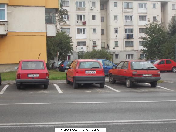O mica/mare vanatoare - Cea din dreapta e jucaria cu care am plecat noi - Am vazut prin Romania