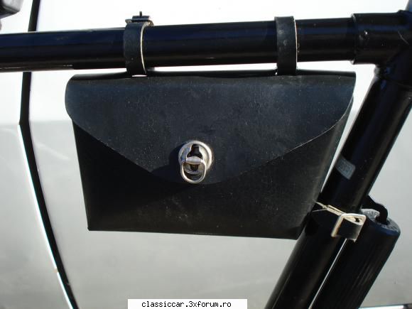 O nou� Ukraina negr�-1981 - accesoriu .....gentuta - Prezentare motociclete, motorete si biciclete de colectie