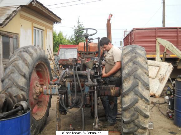 O noua achizitie --Tractor U650 - Motorul a pornit,merge - Coltul camionagiului si tractoristului oldtimerist