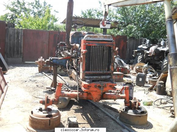O noua achizitie --Tractor U650 - Urmeaza vopsirea integr - Coltul camionagiului si tractoristului oldtimerist