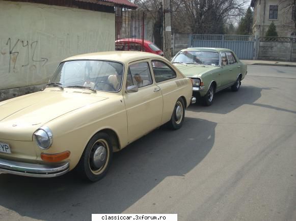 Opel Commodore la Ploiesti cu prietenii broscari - bogdan 1977 - Arhiva evenimente 2011