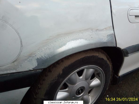 Opel Omega B 2.0i din 1995 - Potrivit cu usa, cinste Klokkerholm - Prezentare masini