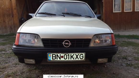 Opel Rekord 84 - Opel Rekord E inmatriculat,pret 2200 euro - Vanzari auto-moto clasice de catre intermediari