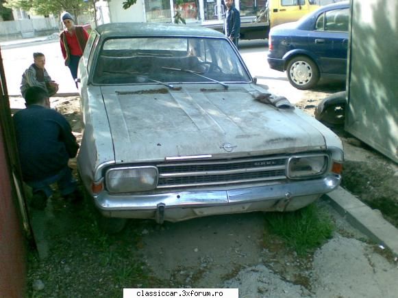 Opel Rekord c 1968 - nea invitat el in garaj si in pod la POPESTII - Prezentare masini