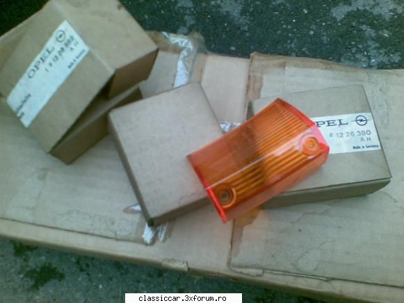 Opel Rekord c 1968 - semnale fata ,stinga 2,dreapta 1! originale toate - Prezentare masini