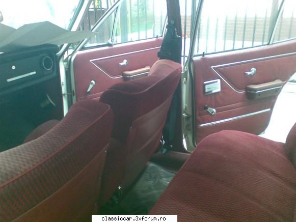 Opel Rekord c 1968 - tapiteria este impecabila !scaunele au fost - Prezentare masini