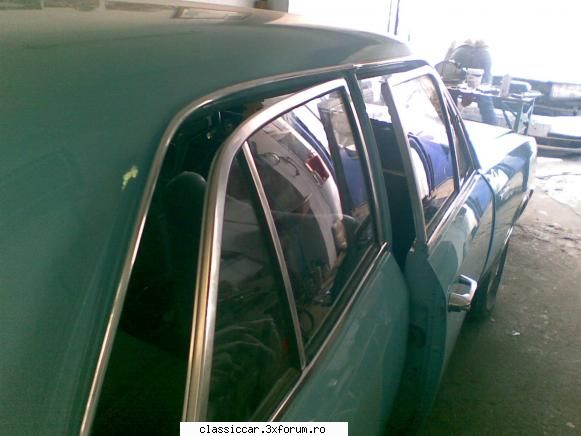 Opel Rekord c 1968 - nu este mult crom! asa este modelul in 4 usi - Prezentare masini
