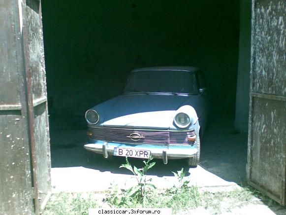Opel Rekord c 1968 - se pune in miscare si scoate nqasul afara din - Prezentare masini