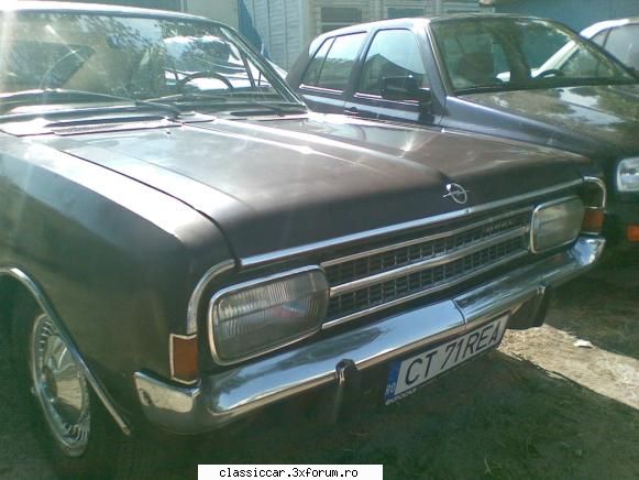 Opel Rekord c 1968 - nepotica visinie are de azi si ornamente de aripa - Prezentare masini