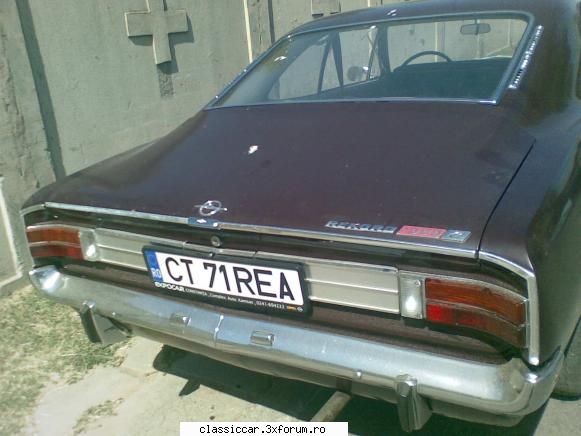 Opel Rekord c 1968 - ornamentul de pe capota spate care a fost inlocuit - Prezentare masini