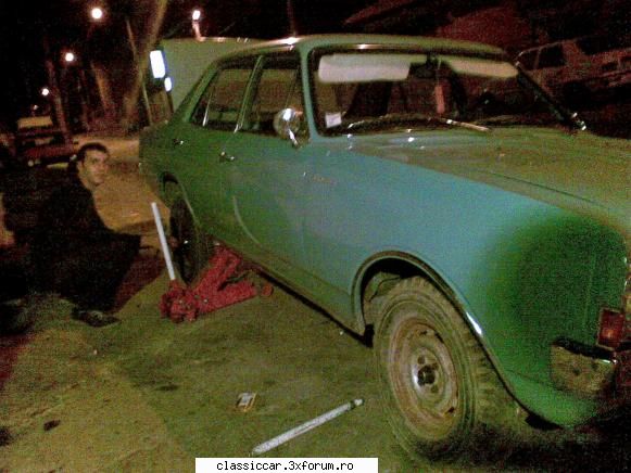 Opel Rekord c 1968 - baietii se misca de minune deja au pus 2 rotii de - Prezentare masini